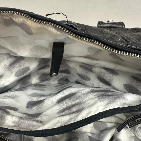 Lululemon Daily Gym Bag in Black Medium Duffle Overnight Faux Leather Top Handle - Picture 13 of 16